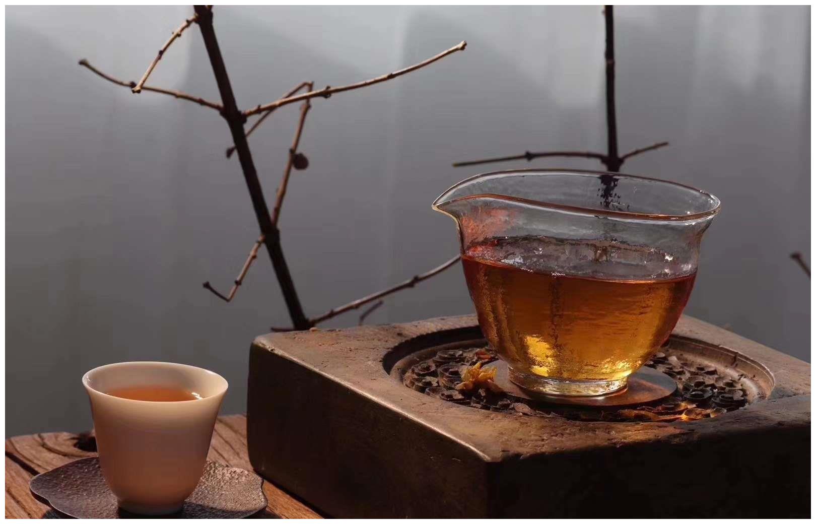 高价回收普洱茶平台：选择优质普洱茶回收网，变现您的珍藏